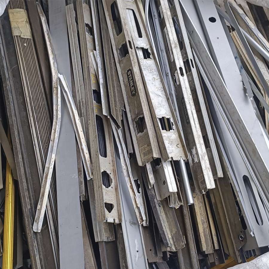 comprar y vender perfiles de puerta dañados en cali valle del cauca, colombia
